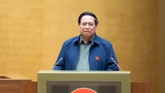 Thủ tướng Phạm Minh Chính: Sẽ cân đối, tính toán để tăng lương sớm