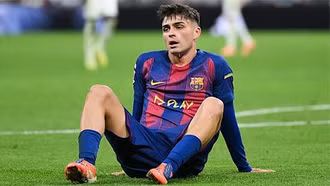Barca nhận tin dữ từ Pedri