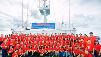 Tự hào và khát vọng đóng góp cho đất nước