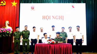 Ký kết Quy chế phối hợp giữa Công an xã Bát Xát và Chi nhánh Luyện đồng Lào Cai - Vimico