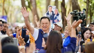 Đảng cầm quyền ở Thái Lan chiếm ưu thế trước thềm Tổng tuyển cử