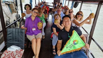 Tour tết phập phồng vì vi rút Nipah