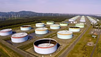 Châu Á nỗ lực phòng vệ trước cú sốc năng lượng