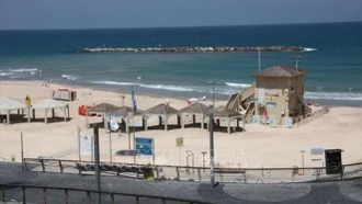 Nắng nóng gần 50 độ C đe dọa Israel