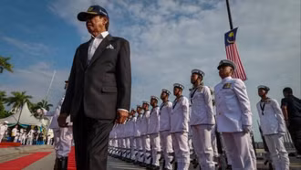 Hơn 40.000 người tham dự Lễ diễu binh đường phố của Hải quân ASEAN