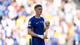 Man City ra giá kỷ lục thế giới để đưa Palmer trở lại