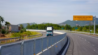 Cục CSGT đề xuất không trồng cây xanh ở dải phân cách cao tốc