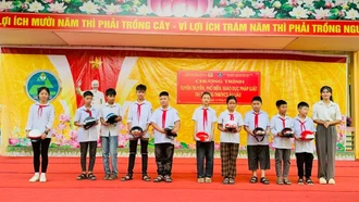 Âu Lâu: Tuyên truyền pháp luật cho hơn 800 học sinh, giáo viên và phụ huynh