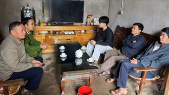 Công an xã Văn Chấn triển khai thâm nhập “3 gặp, 4 biết” trong tuyển chọn nghĩa vụ Công an nhân dân