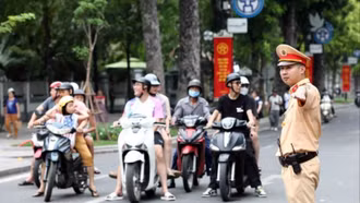 Phân luồng giao thông phục vụ Đại hội Thi đua yêu nước toàn quốc lần thứ XI