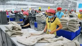 Thưởng Tết 2026 đối với cán bộ, công chức, viên chức và người lao động