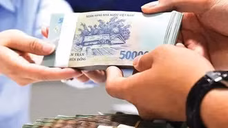 Đi làm Tết Dương lịch có thể được trả đến gần 500% lương ngày thường