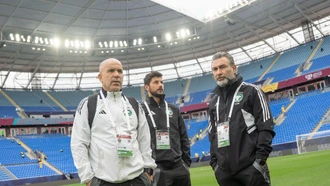 HLV Kim Sang Sik và U23 Việt Nam sắp đối đầu cựu danh thủ bóng đá Italia