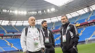 HLV Kim Sang Sik và U23 Việt Nam sắp đối đầu cựu danh thủ bóng đá Italia