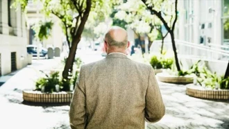 Nghiên cứu mới bác bỏ giả thuyết não bộ lão hóa nhanh hơn gây Alzheimer