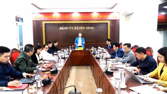 Phó Bí thư Tỉnh ủy Giàng Thị Dung kiểm tra, giám sát công tác bầu cử tại xã Yên Bình