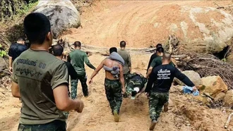 Thái Lan đình chỉ thỏa thuận hòa bình với Campuchia sau vụ nổ mìn ở biên giới chung