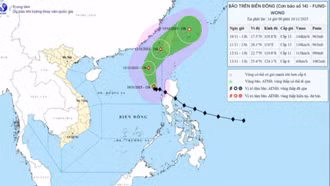 Bão số 14 duy trì cường độ gió giật cấp 16, hướng vào Đài Loan (Trung Quốc)