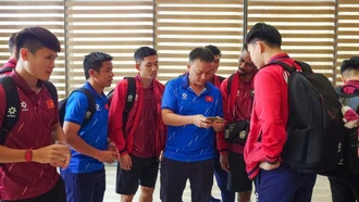 ĐT Việt Nam có động thái bất ngờ sau khi đến Lào