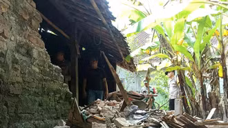 Indonesia: Hàng chục người bị thương do động đất mạnh tại Đông Java