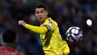 Ronaldo sắp rời Al Nassr, Arsenal nhắm Alvarez