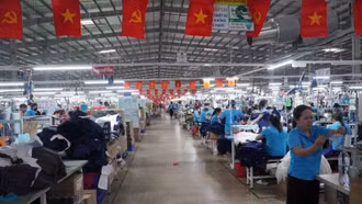 Ngành sản xuất Việt Nam tăng trưởng liên tiếp 7 tháng