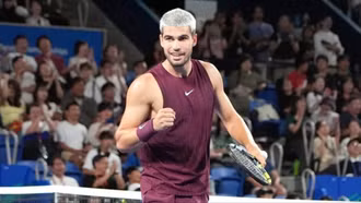 Carlos Alcaraz rút khỏi Thượng Hải Masters, hướng đến ATP Finals