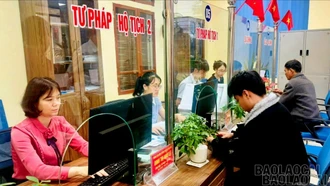 Lấy sự hài lòng của người dân làm thước đo