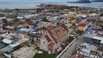 Bão Melissa khiến ít nhất 50 người chết, gây thiệt hại 52 tỷ USD khắp Caribe