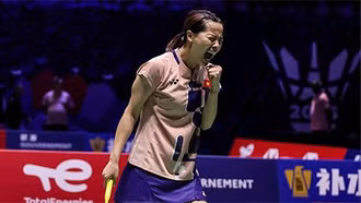 "Hot girl" cầu lông Nguyễn Thùy Linh thẳng tiến vào trận chung kết Korea Masters 2025