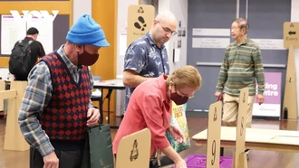 Người dân Australia muốn cắt giảm người nhập cư