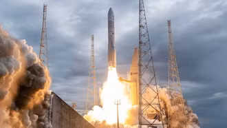 Châu Âu: Tăng tốc trong cuộc đua không gian