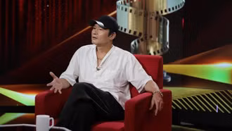 Cảnh quay máy bay trực thăng suýt gây thảm hoạ và kỷ lục hơn 20 năm của Võ Hoài Nam