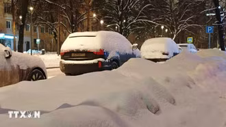 Bão mùa Đông càn quét châu Âu, nhiều nước bị thiệt hại nghiêm trọng