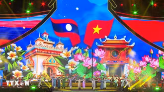 Đêm nghệ thuật đặc biệt khẳng định sức sống bền chặt của quan hệ Việt - Lào
