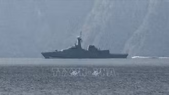 Xung đột Trung Đông và tác động kinh tế: Trung Quốc hối thúc Iran mở "hành lang an toàn" tại eo biển Hormuz