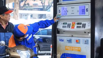 Bộ Công Thương hỏa tốc yêu cầu địa phương kiểm soát chặt kinh doanh xăng dầu