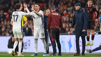 FIFA âm thầm áp dụng trở lại một luật gây tranh cãi