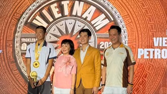 Quang Dương giành cú đúp danh hiệu ở giải pickleball tại Việt Nam