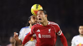 Kết quả bóng đá châu Âu hôm nay 7/12: Liverppol mất điểm, Barca thắng khó tin