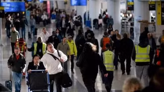 Mỹ có kế hoạch mở rộng lệnh cấm nhập cảnh đối với hơn 30 nước