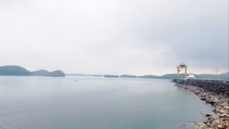 Mở 2 cửa xả mặt thủy điện Thác Bà để phòng, chống lũ