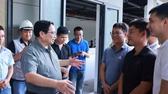 Thủ tướng Phạm Minh Chính khảo sát các dự án hạ tầng tại thành phố Huế
