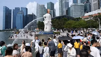 Dân số Singapore đạt kỷ lục nhờ tăng trưởng nhóm nhập cư