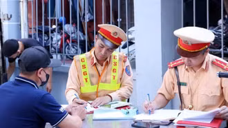 Ngày 4/1, xử lý trên 12.000 trường hợp vi phạm trật tự, an toàn giao thông
