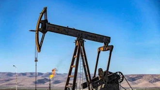 Giá dầu có thể xuống dưới 60 USD/thùng trong năm 2026