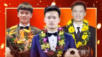 Vừa nhận QBV Việt Nam, Hoàng Đức sang Singapore thi đấu