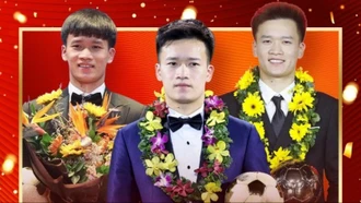 Vừa nhận QBV Việt Nam, Hoàng Đức sang Singapore thi đấu