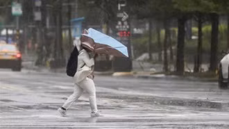 Bão Danas đổ bộ Đài Loan (Trung Quốc), hàng nghìn người phải sơ tán