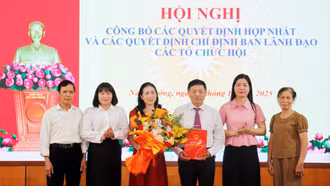 Phường Nam Cường tổ chức Hội nghị công bố quyết định hợp nhất các tổ chức Hội